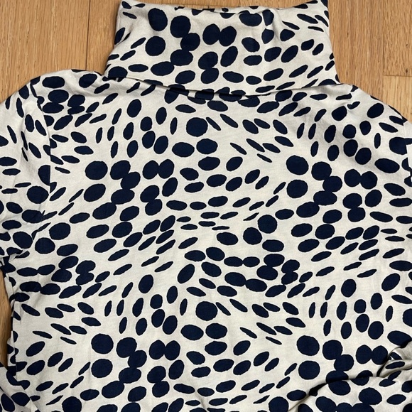 J.Crew Wavy Dots Turtleneck Long Sleeve Top Navy & White Abstract Print XXS - Picture 3 of 10